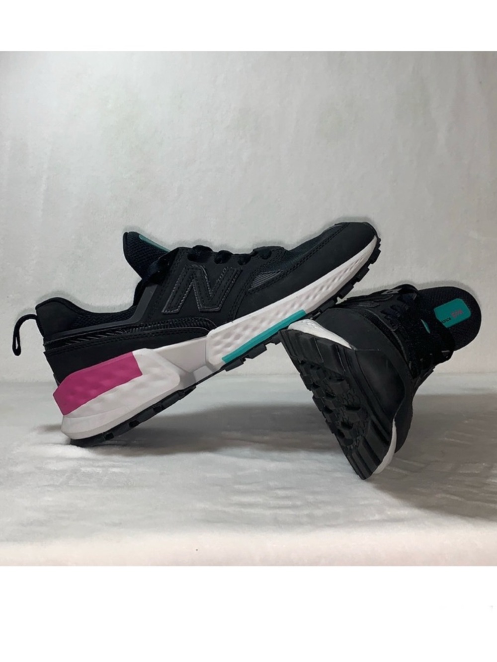 New Balance 574 Prototype Unreleased Sample women’s size 7 *NEW*